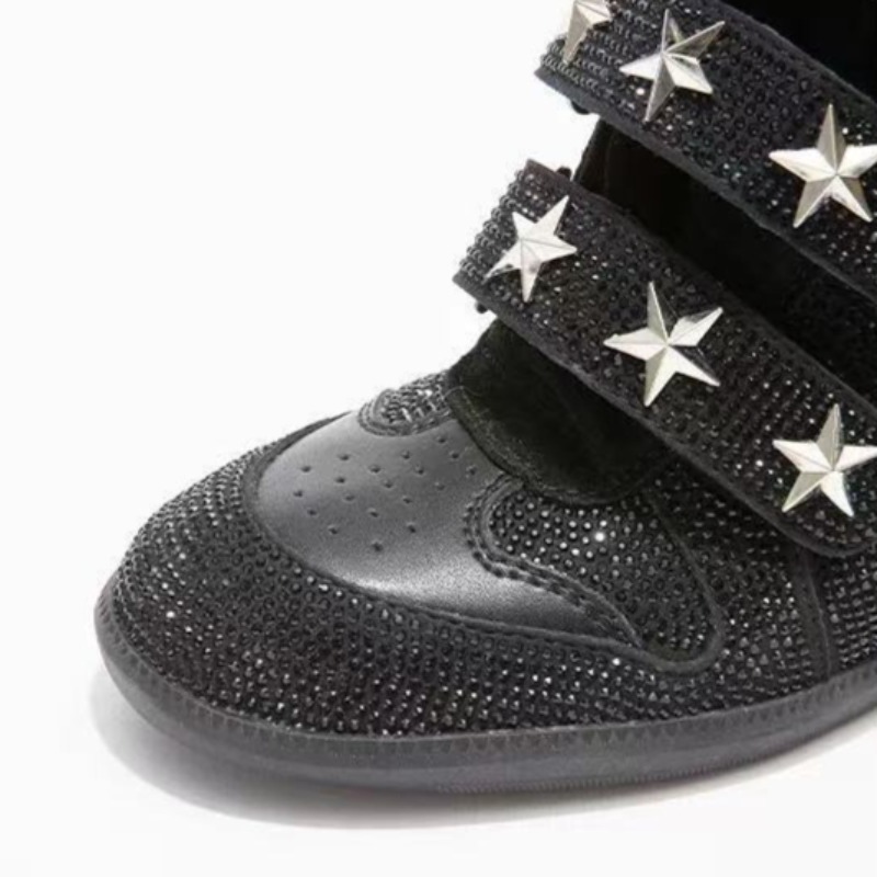 Fashion Shoes for Women High Q - огляд і ціна Leather Sneaker Care Kit